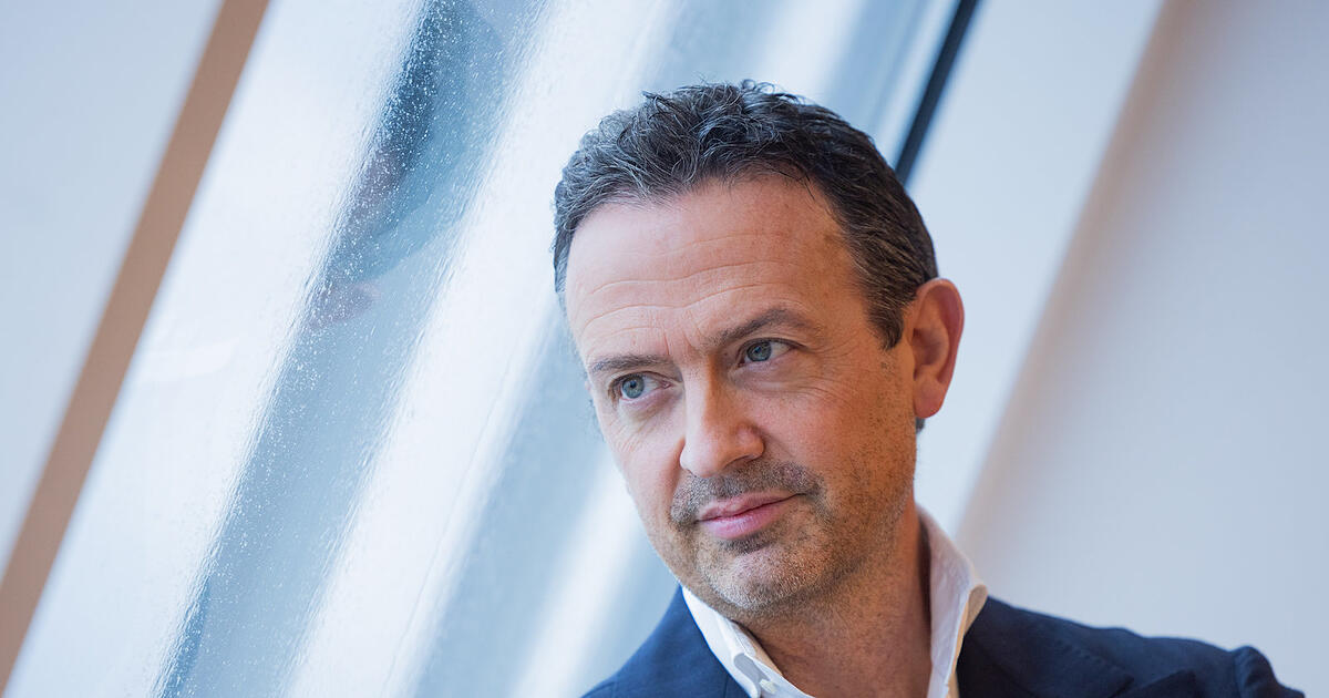 till brönner ehefrau